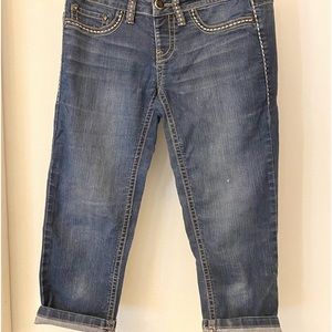 YMI CAPRI JEANS  JUNIOR SIZE 5